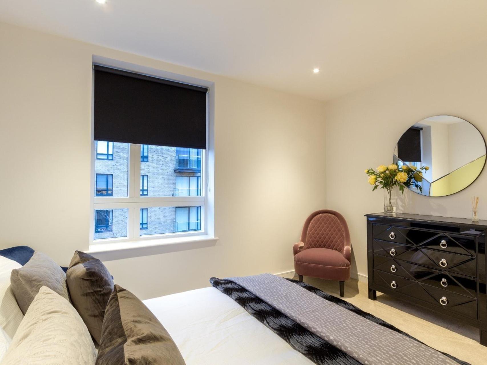 2 Bed Property Close To Heathrow Airport Hounslow Esterno foto