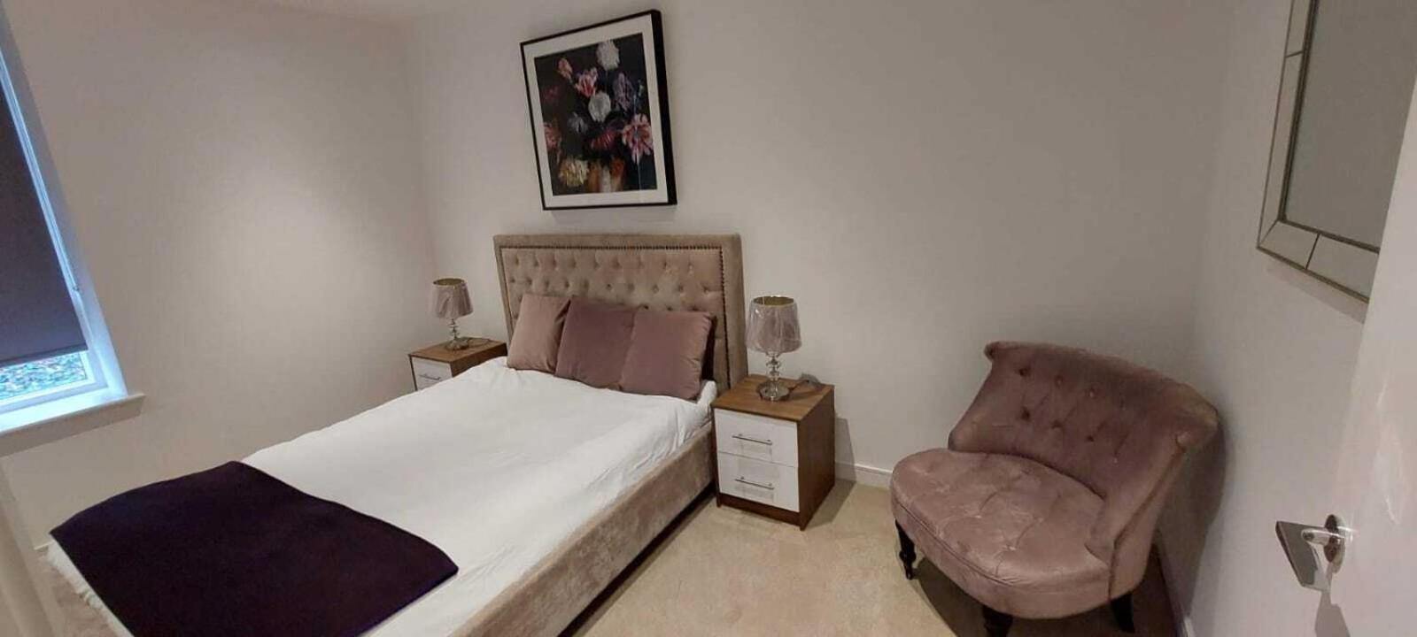2 Bed Property Close To Heathrow Airport Hounslow Esterno foto