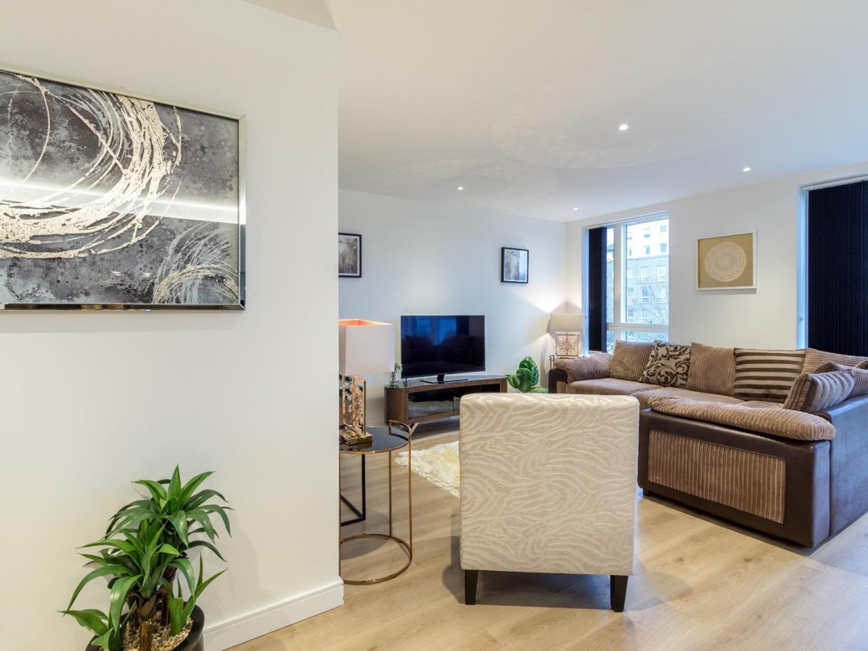 2 Bed Property Close To Heathrow Airport Hounslow Esterno foto