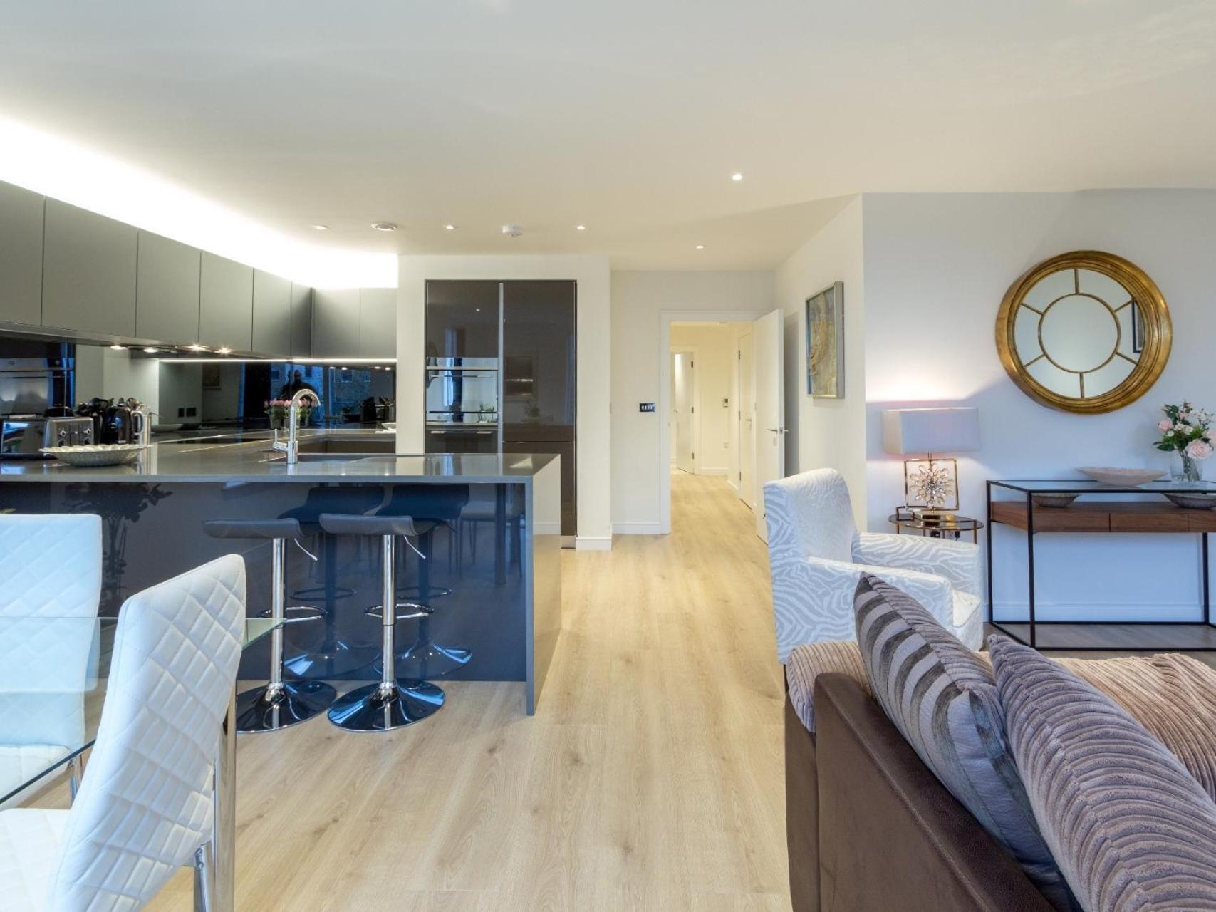 2 Bed Property Close To Heathrow Airport Hounslow Esterno foto